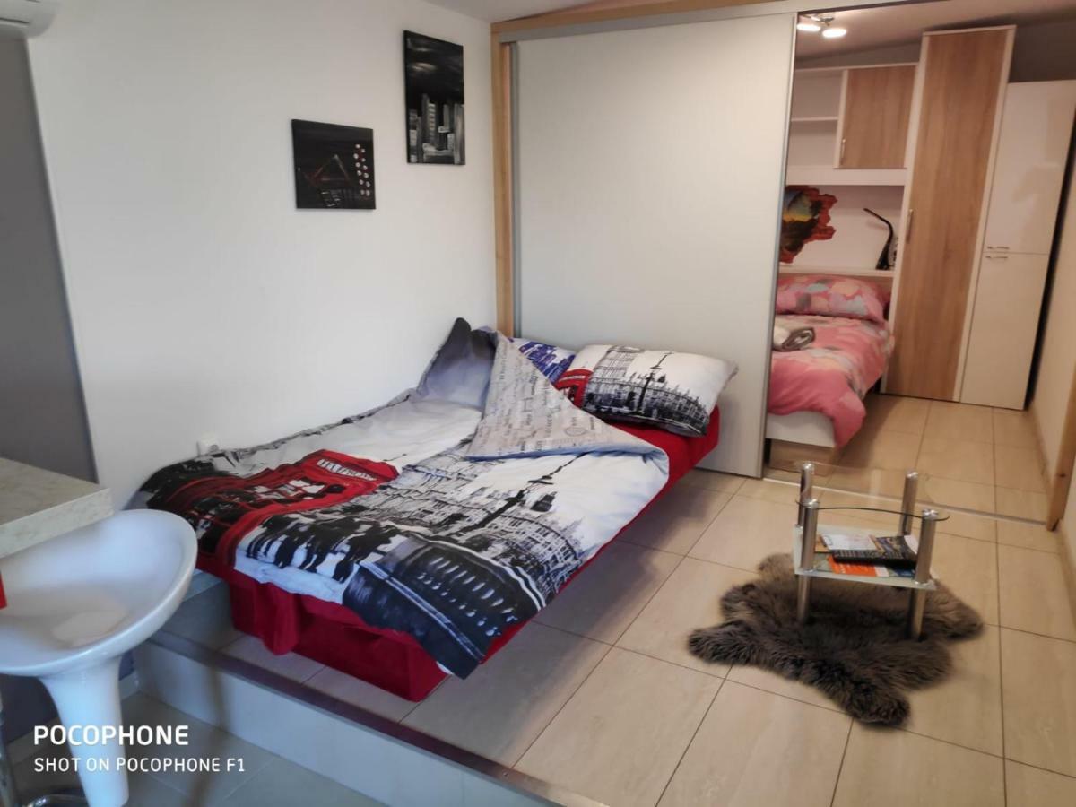 Appartamento Urinj Kostrena Esterno foto